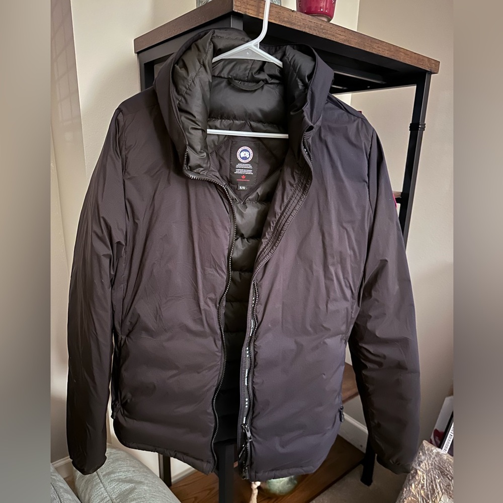 Canada Goose Lodge Packable Windproof 750 Fill Power Down Hooded Jacket size XL